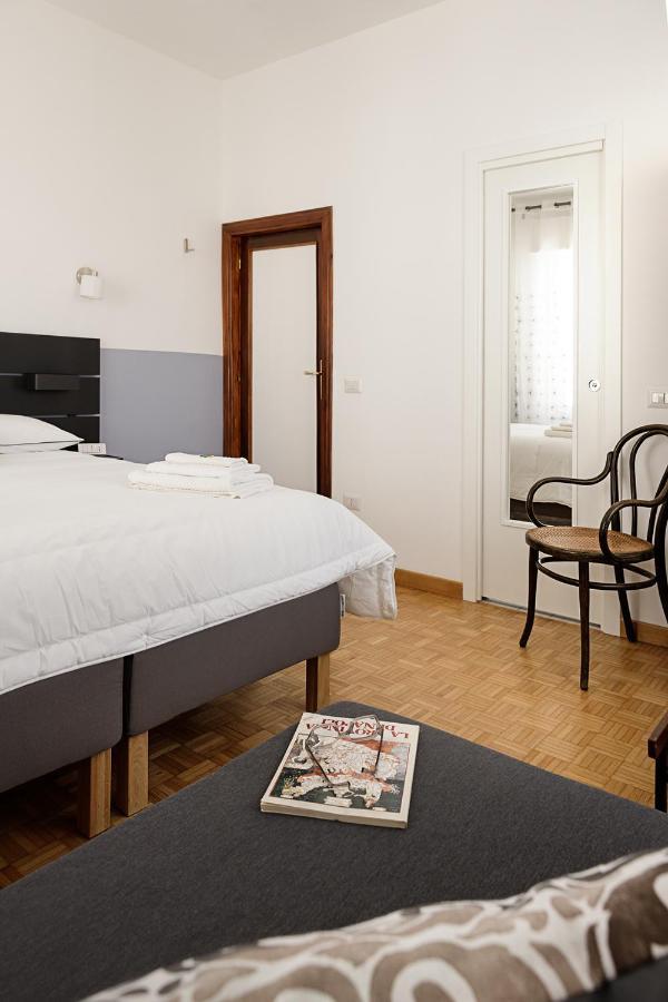 G&G Napoli Bed & Breakfast ภายนอก รูปภาพ